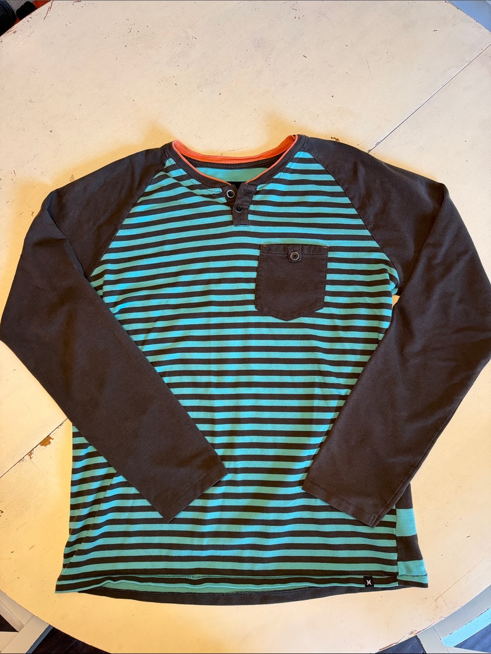 Hurley women’s Henley top large